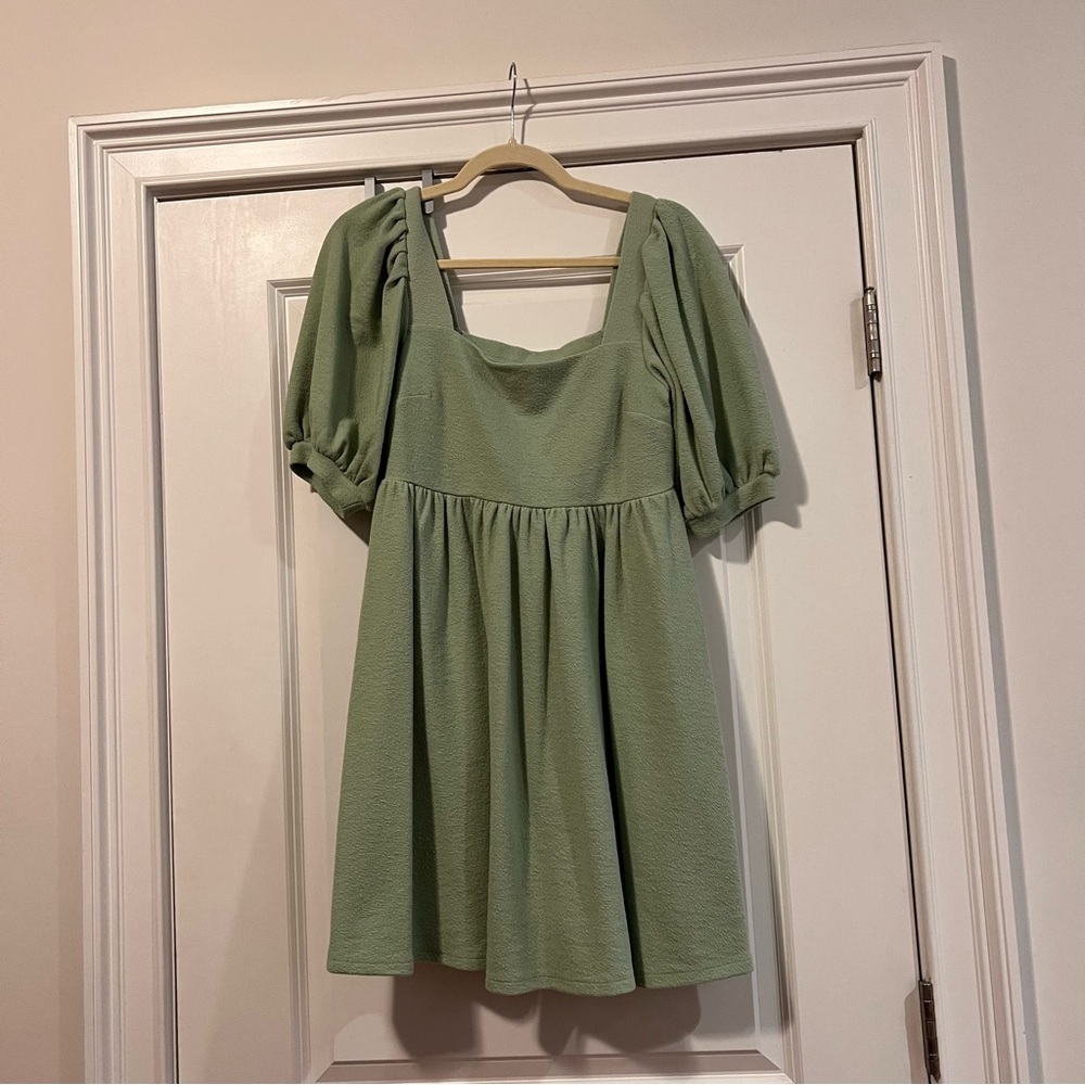 Scoop Women's Babydoll Dress with Puff Sleeves